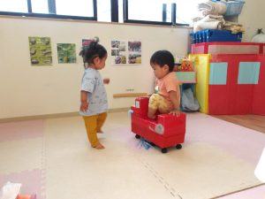 ０歳児のお友だちを募集しています。